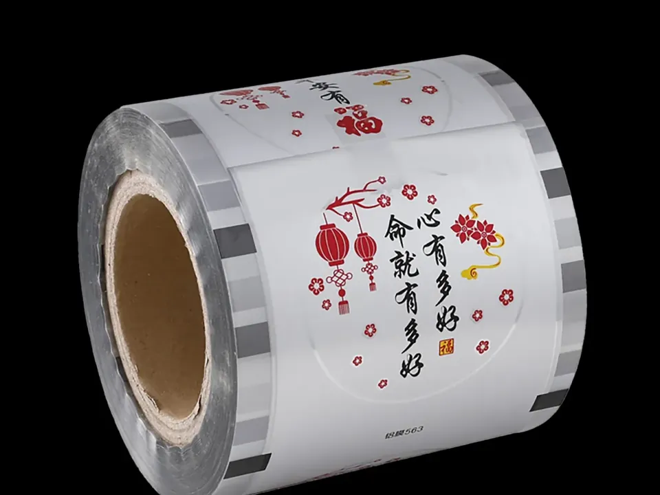 Printed cup sealing and lidding film roll for beverage cups